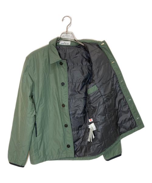 STONE ISLAND（ストーンアイランド）STONE ISLAND (ストーンアイランド) プリマロフト ロゴパッチ コーチジャケット カーキ サイズ:Mの古着・服飾アイテム
