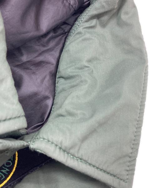 STONE ISLAND（ストーンアイランド）STONE ISLAND (ストーンアイランド) プリマロフト ロゴパッチ コーチジャケット カーキ サイズ:Mの古着・服飾アイテム