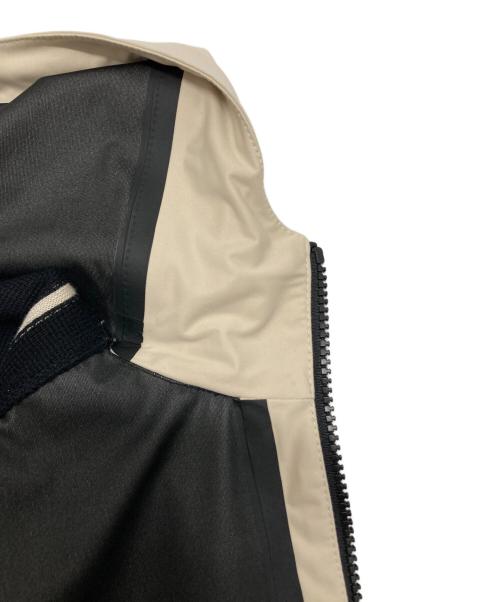 ZEGNA（ゼニア）ZEGNA (ゼニア) Viscose Blend Padded Zip Hoodie ブラック×ベージュ サイズ:Ⅿの古着・服飾アイテム