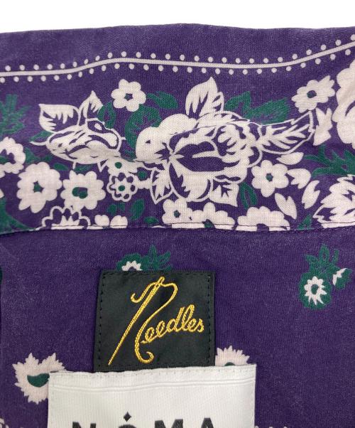Needles（ニードルズ）Needles (ニードルズ) NOMA t.d. (ノーマティーディー) カットオフ総柄オープンカラーシャツ パープル サイズ:Ⅿの古着・服飾アイテム