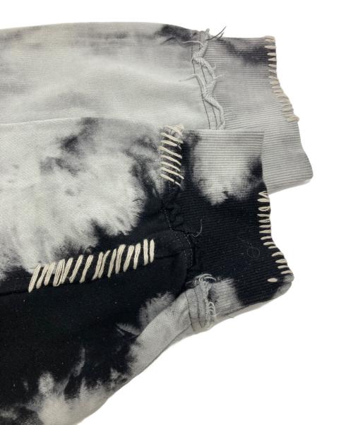 MAISON SPECIAL（メゾンスペシャル）MAISON SPECIAL (メゾンスペシャル) エンブロイダリーブリーチタイダイプライムオーバースウェットPO ブラック×グレー サイズ:2の古着・服飾アイテム