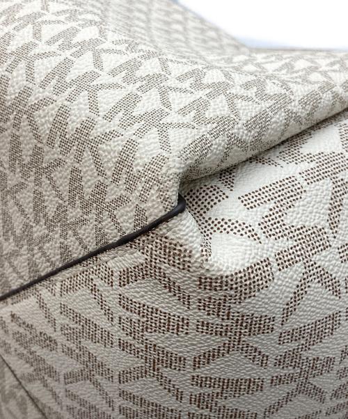 MICHAEL KORS（マイケル・コース）MICHAEL KORS (マイケル・コース) トートバッグ ベージュ サイズ:-の古着・服飾アイテム