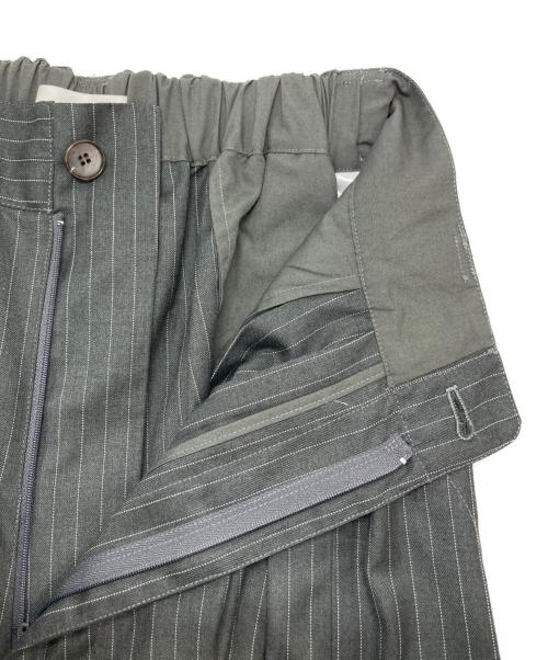 STYLE04（スタイル04）STYLE04 (スタイル04) タックワイドパンツ グレー サイズ:Sの古着・服飾アイテム