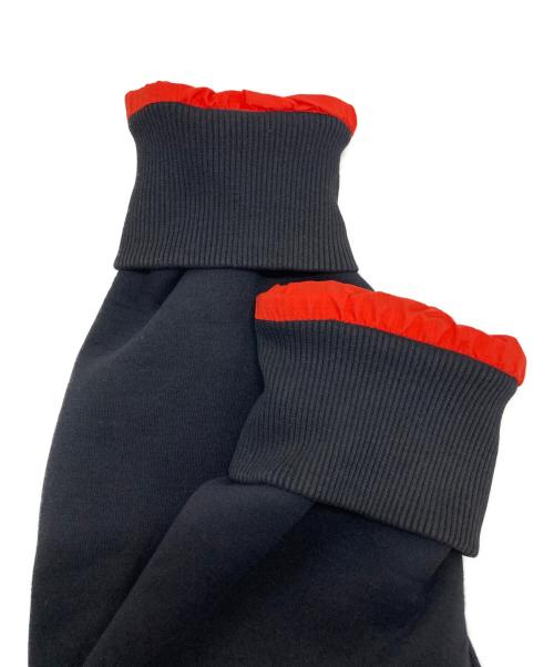 THE NORTH FACE（ザ ノース フェイス）THE NORTH FACE (ザ ノース フェイス) リバーシブルテックエアーフーディ レッド×ブラック サイズ:Ⅿの古着・服飾アイテム