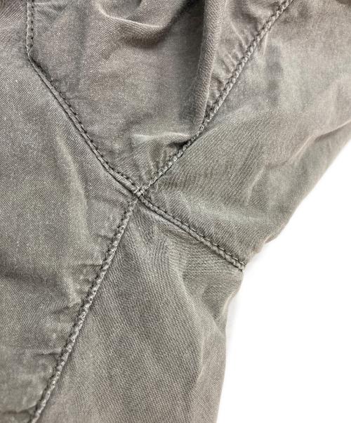 STONE ISLAND SHADOW PROJECT（ストーンアイランド シャドウプロジェクト）STONE ISLAND shadow project (ストーンアイランド シャドウプロジェクト) ハーフパンツ グレー サイズ:50の古着・服飾アイテム