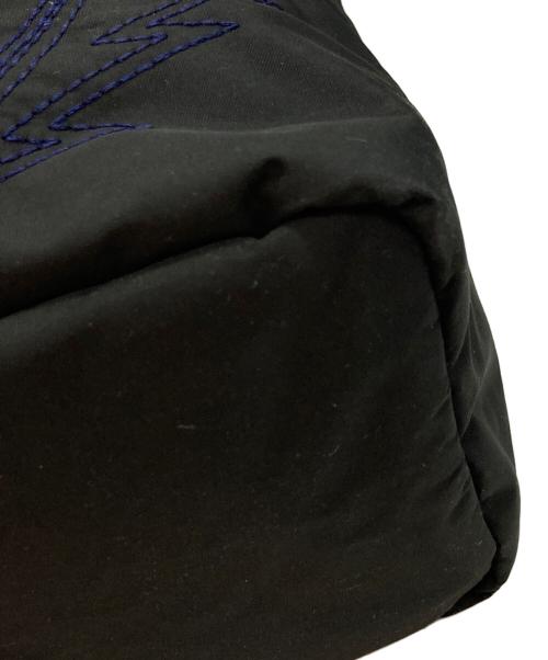 TOGA ARCHIVES（トーガアーカイブス）TOGA ARCHIVES (トーガアーカイブス) OUTDOOR (アウトドア) ドローストリングバッグ ブラック×ブルー サイズ:-の古着・服飾アイテム