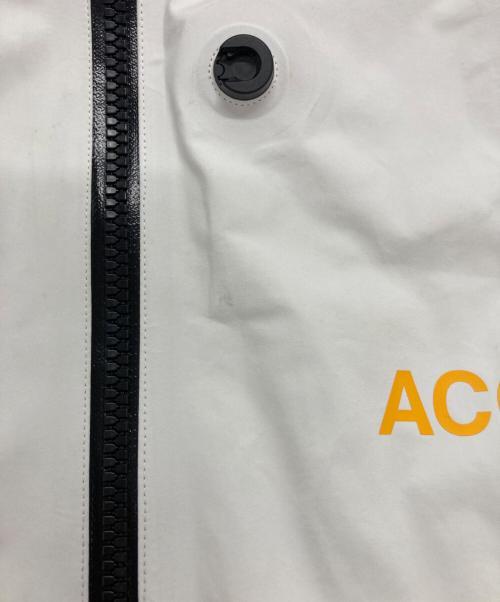 NIKE ACG（ナイキエーシージー）NIKE ACG (ナイキエーシージー) DEPLOY GORETEX JACKET ホワイト サイズ:XSの古着・服飾アイテム