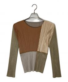 PLEATS PLEASE（プリーツプリーズ）の古着「パッチワークプリーツブラウス」｜ベージュ