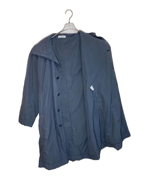 me ISSEY MIYAKE（ミーイッセイ ミヤケ）me ISSEY MIYAKE (ミーイッセイ ミヤケ) ハイネック中綿ナイロンコート ネイビー サイズ:-の古着・服飾アイテム