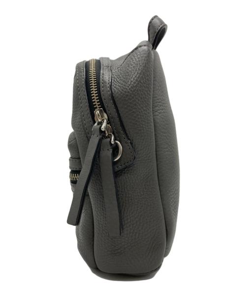 Marc by Marc Jacobs（マークバイマークジェイコブス）Marc by Marc Jacobs (マークバイマークジェイコブス) Domo Biker Cross Biker グレー サイズ:-の古着・服飾アイテム