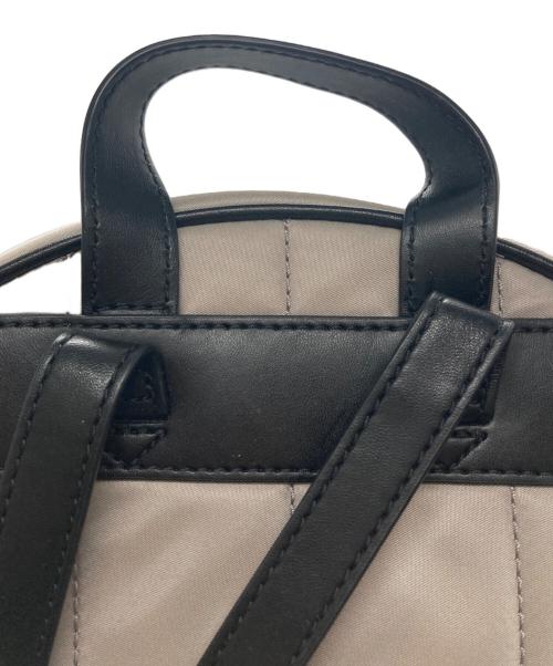 MICHAEL KORS（マイケルコース）MICHAEL KORS (マイケル・コース) デイパック グレー サイズ:-の古着・服飾アイテム
