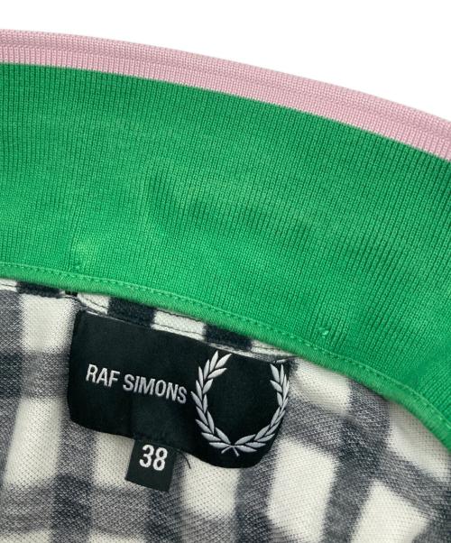 FRED PERRY（フレッドペリー）FRED PERRY (フレッドペリー) RAF SIMONS (ラフシモンズ) ポロシャツ マルチカラー サイズ:38の古着・服飾アイテム