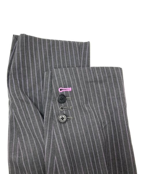BURBERRY BLACK LABEL（バーバリーブラックレーベル）BURBERRY BLACK LABEL (バーバリーブラックレーベル) 3ピースセットアップスーツ グレー サイズ:38の古着・服飾アイテム