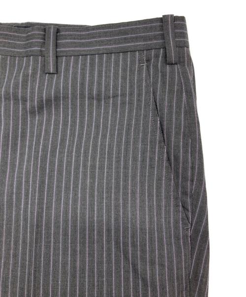 BURBERRY BLACK LABEL（バーバリーブラックレーベル）BURBERRY BLACK LABEL (バーバリーブラックレーベル) 3ピースセットアップスーツ グレー サイズ:38の古着・服飾アイテム