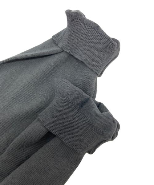 GRAN SASSO（グランサッソ）GRAN SASSO (グランサッソ) 12ゲージソフトコットンモックネックニット グレー サイズ:46の古着・服飾アイテム