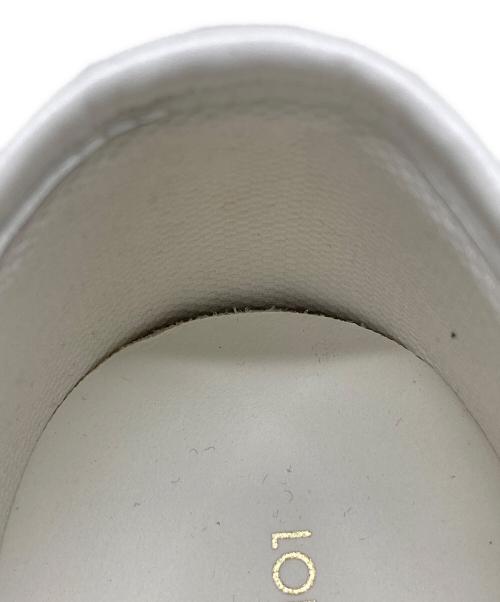 LOUIS VUITTON（ルイ ヴィトン）LOUIS VUITTON (ルイ ヴィトン) LV SQUAD SNEAKER ホワイト サイズ:SIZE 39 (約25cm)の古着・服飾アイテム