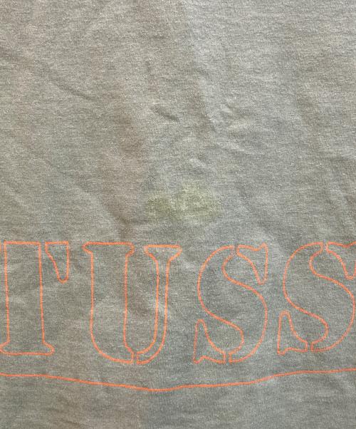 stussy（ステューシー）stussy (ステューシー) プリントTシャツ カーキ サイズ:Sの古着・服飾アイテム