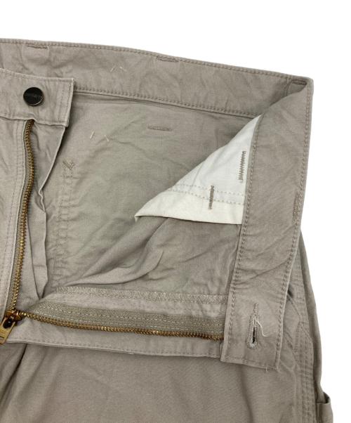 CarHartt（カーハート）CarHartt (カーハート) ペインターパンツ ベージュ サイズ:SIZE 35の古着・服飾アイテム