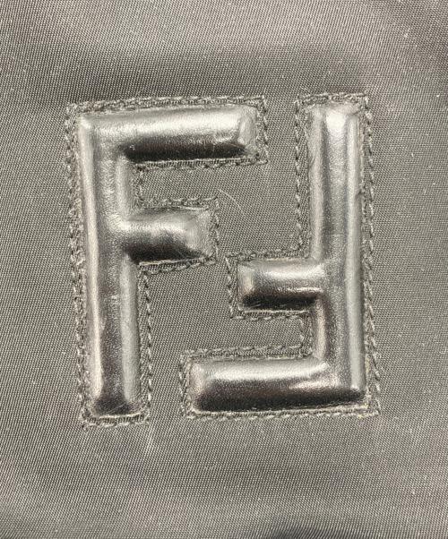 FENDI（フェンディ）FENDI (フェンディ) ロゴミニトートバッグ ブラック サイズ:-の古着・服飾アイテム