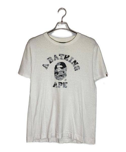 A BATHING APE（アベイシングエイプ）A BATHING APE (アベイシングエイプ) プリントTシャツ ホワイト サイズ:Ⅿの古着・服飾アイテム