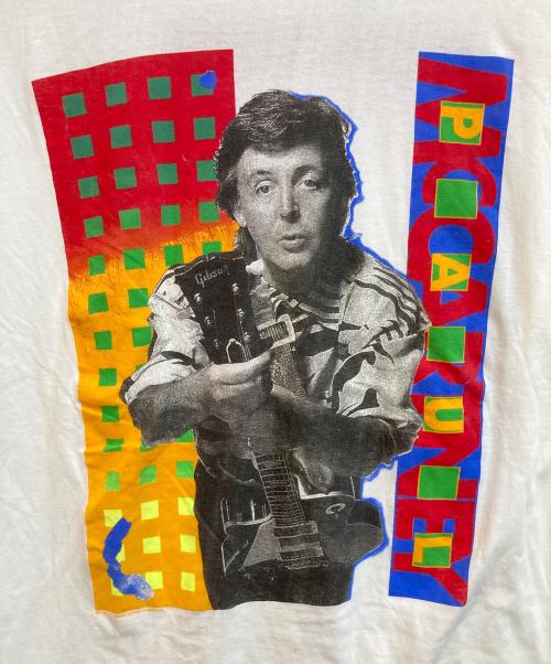 バンドTシャツ（バンドTシャツ）バンドTシャツ (バンドTシャツ) バンドTシャツ ホワイト サイズ:Ⅿの古着・服飾アイテム