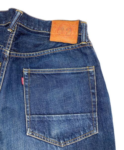 EVISU（エヴィス）EVISU (エヴィス) デニムパンツ インディゴ サイズ:SIZE W30の古着・服飾アイテム