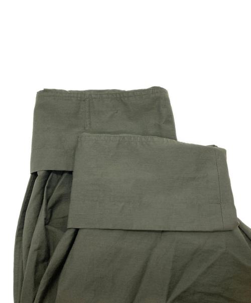 ISSEY MIYAKE PERMANENTE（イッセイミヤケ ペルマネンテ）ISSEY MIYAKE PERMANENTE (イッセイミヤケ ペルマネンテ) イカコート カーキ サイズ:Ⅿの古着・服飾アイテム