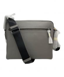 COACH（コーチ）の古着「Metropolitan Camera Bag」｜グレー