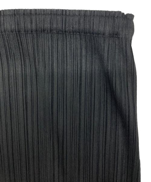 PLEATS PLEASE（プリーツプリーズ）PLEATS PLEASE (プリーツプリーズ) プリーツミニスカート ブラック サイズ:SIZE Freeの古着・服飾アイテム