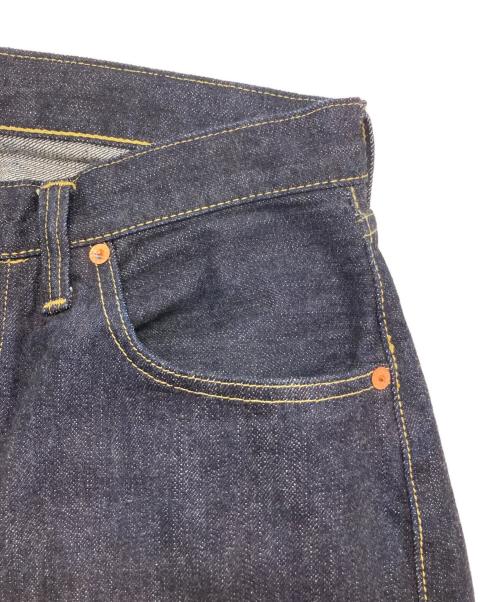 freewheelers（フリーホイーラーズ）FREEWHEELERS (フリーホイーラーズ) 1945 5POCKET JEANS IN THE SECOND HALF OF 1945 WORLD WWII MODEL インディゴ サイズ:SIZE W33×L32の古着・服飾アイテム