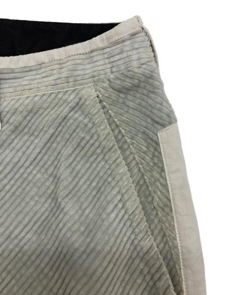 STONE ISLAND（ストーンアイランド）STONE ISLAND (ストーンアイランド) 400パネルコーデュロイパンツ グレー サイズ:SIZE W29の古着・服飾アイテム