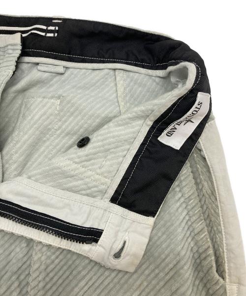 STONE ISLAND（ストーンアイランド）STONE ISLAND (ストーンアイランド) 400パネルコーデュロイパンツ グレー サイズ:SIZE W29の古着・服飾アイテム