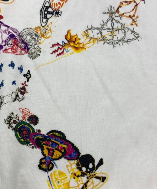 Vivienne Westwood man（ヴィヴィアン ウェストウッド マン）Vivienne Westwood man (ヴィヴィアン ウェストウッド マン) オーヴプリントTシャツ ホワイト サイズ:44の古着・服飾アイテム