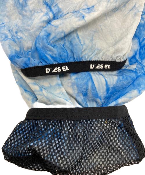 DIESEL（ディーゼル）DIESEL (ディーゼル) タイダイ染めナイロンシワ加工マウンテンパーカー ブルー×ホワイト サイズ:SIZE Lの古着・服飾アイテム