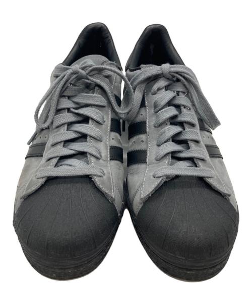 adidas（アディダス）adidas (アディダス) SUPERSTAR 82 グレー サイズ:28.5の古着・服飾アイテム