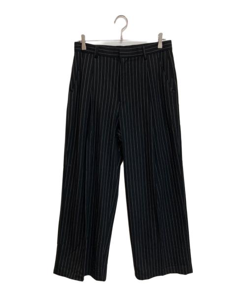 Chikashitsu +（チカシツプラス）Chikashitsu + (チカシツプラス) stripe tuck slacks ブラック サイズ:Sの古着・服飾アイテム