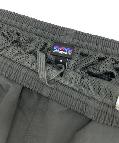 Patagonia（パタゴニア）Patagonia (パタゴニア) メンズ・バギーズ・ショーツ 5インチ グレー サイズ:SIZE Mの古着・服飾アイテム