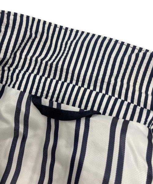 BOSS HUGO BOSS（ボス ヒューゴボス）BOSS HUGO BOSS (ボス ヒューゴボス) シアサッカージャケット ブルー×ホワイト サイズ:48の古着・服飾アイテム