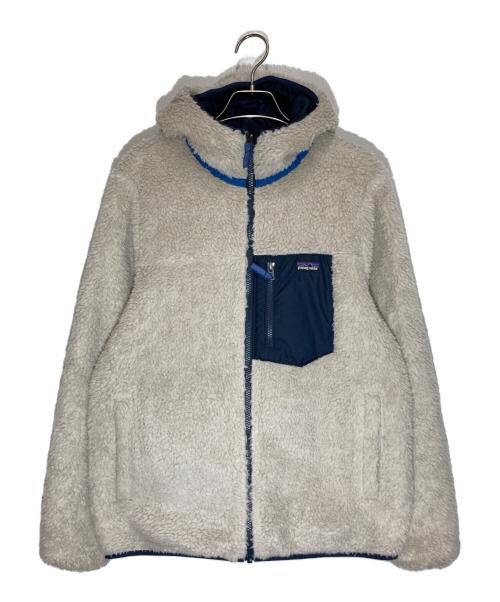 Patagonia（パタゴニア）Patagonia (パタゴニア) キッズ・リバーシブル・レディ・フレディ・フーディ ベージュ×ネイビー サイズ:Lの古着・服飾アイテム