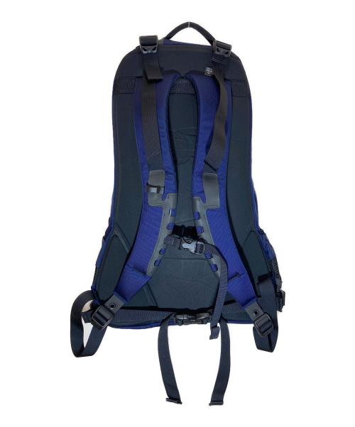 ARC'TERYX（アークテリクス）ARC'TERYX (アークテリクス) ARRO22 ネイビー×ブラック サイズ:-の古着・服飾アイテム