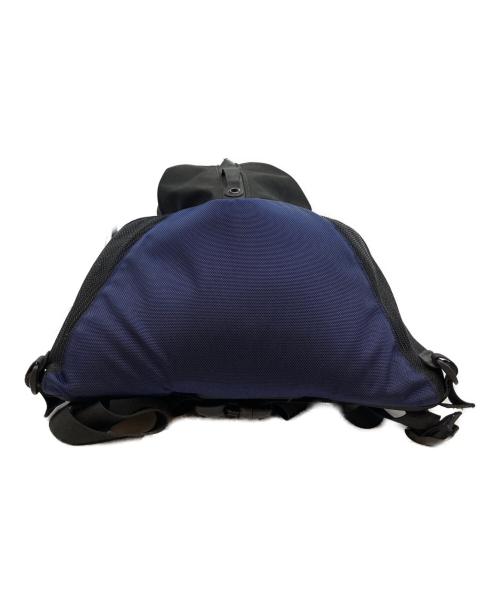 ARC'TERYX（アークテリクス）ARC'TERYX (アークテリクス) ARRO22 ネイビー×ブラック サイズ:-の古着・服飾アイテム