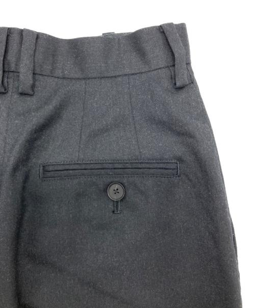 cornier（コルニエ）Cornier (コルニエ) タックパンツ ブラック サイズ:Sの古着・服飾アイテム