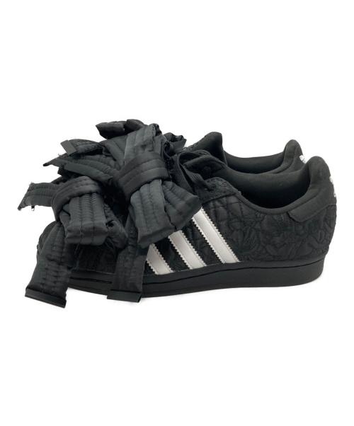 adidas（アディダス）adidas (アディダス) X CAROLINE HU SUPERSTAR W ブラック サイズ:SIZE 22.5cmの古着・服飾アイテム