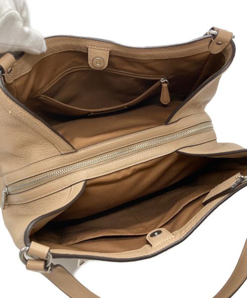 COACH（コーチ）COACH (コーチ) クリスティ ショルダーバッグ ベージュ サイズ:-の古着・服飾アイテム