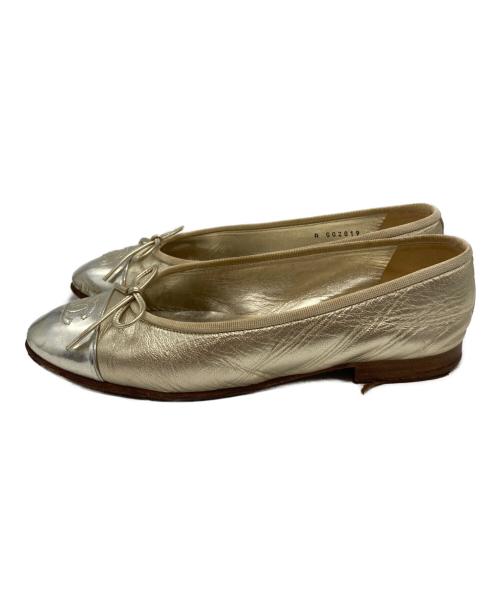 CHANEL（シャネル）CHANEL (シャネル) バレリーナパンプス ゴールド サイズ:SIZE 37Cの古着・服飾アイテム