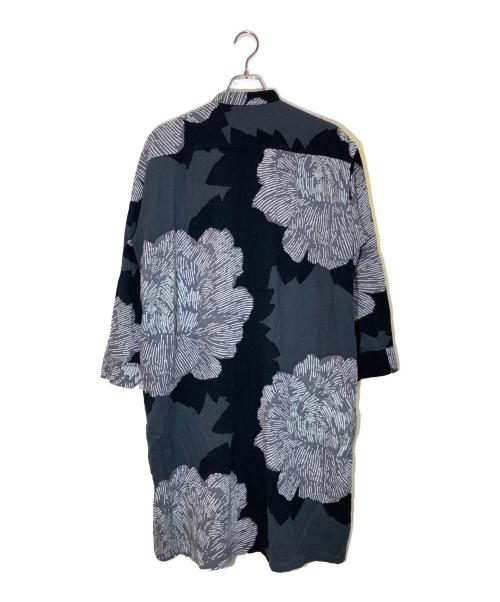 SOU・SOU（ソウソウ）SOU・SOU (ソウソウ) 高島縮 20/20 グランシャツワンピース／芍薬 ブラック×グレー サイズ:-の古着・服飾アイテム