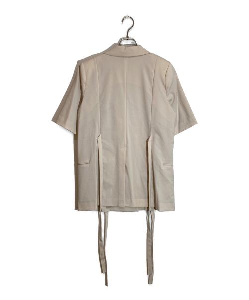 MURRAL（ミューラル）MURRAL (ミューラル) Slit short sleeve jacket ベージュ サイズ:SIZE Freeの古着・服飾アイテム