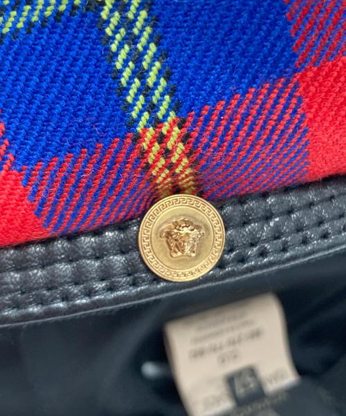 VERSACE（ヴェルサーチェ）VERSACE (ヴェルサーチェ) チェックベレー帽 レッド サイズ:57の古着・服飾アイテム