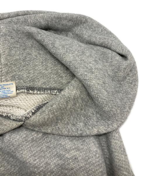 Champion（チャンピオン）Champion (チャンピオン) stussy (ステューシー) コラボプルオーバーパーカー グレー サイズ:Lの古着・服飾アイテム