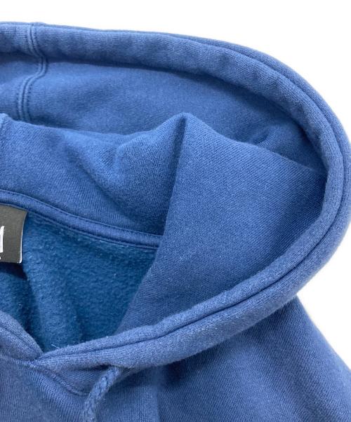 stussy（ステューシー）stussy (ステューシー) CHENILLE ARCH APPLIQUE HOOD ブルー サイズ:-の古着・服飾アイテム